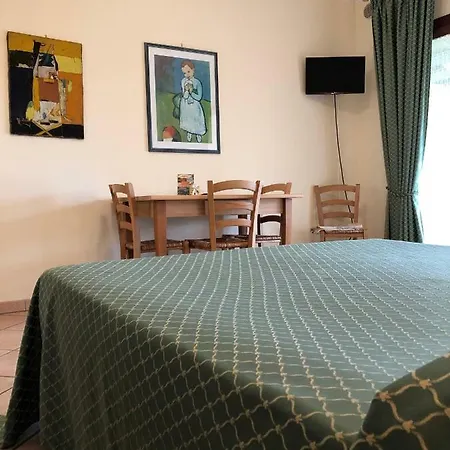 Patrizia בית נופש *